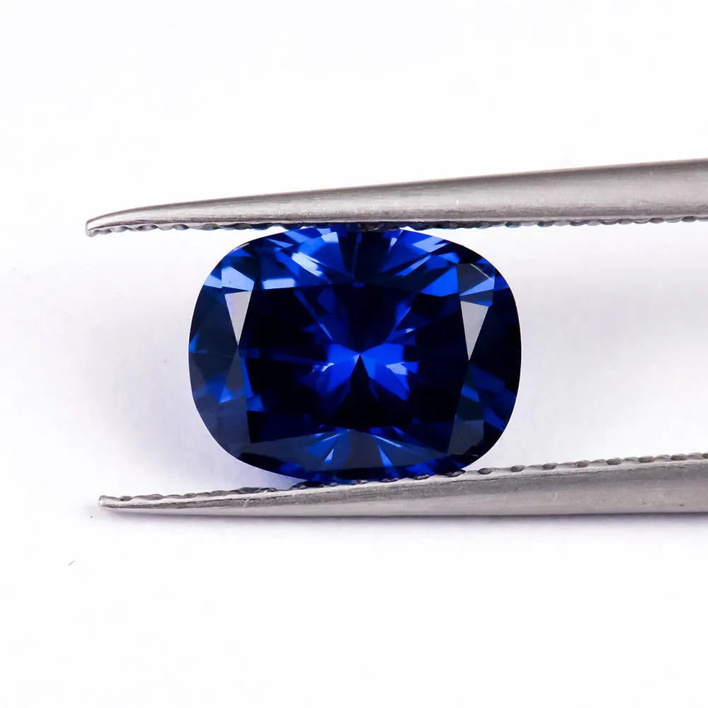 Royal blue love shaped tiara cultivate gemstone in multiple shapes and carat weights for jewellery making.