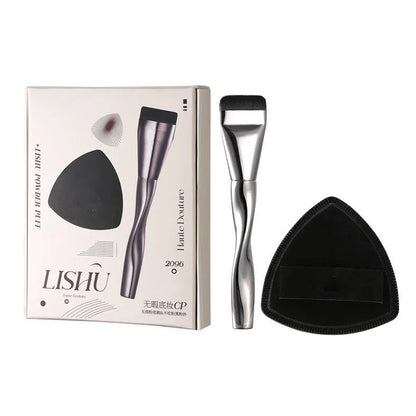 Spiral-shaped powder foundation brush with artificial fibre bristles and long plastic handle