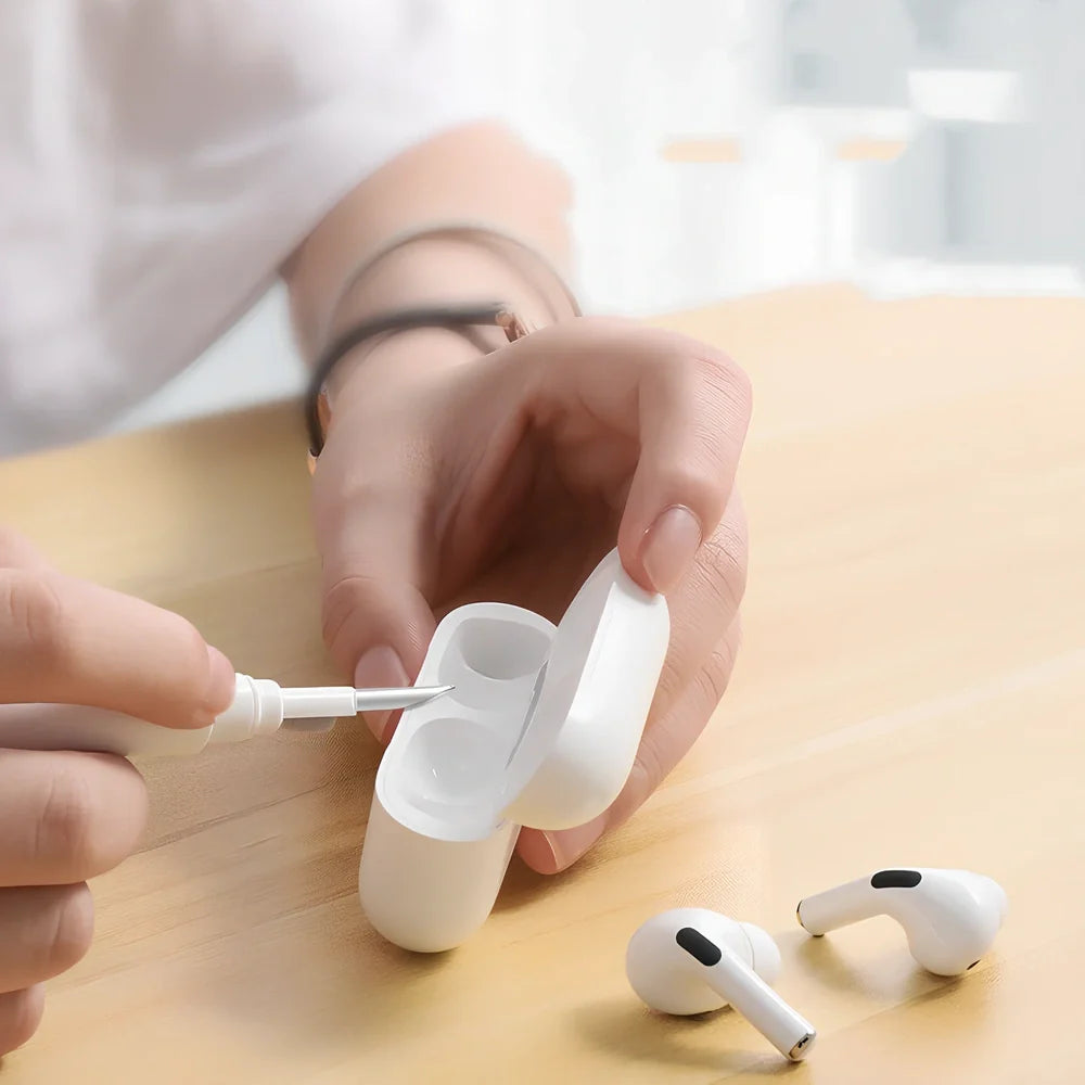 White dual-end earphone cleaning pen, 13 cm long with bristle brush and metal tip for dust and wax removal