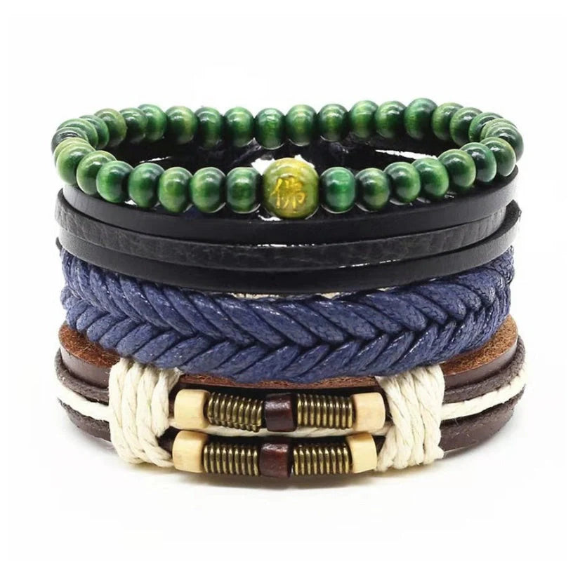 Men's vintage braided leather bracelet, a stylish and durable accessory for any occasion.