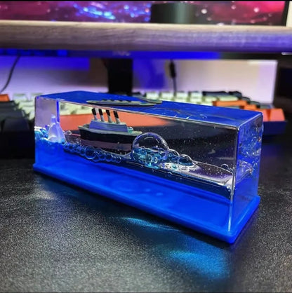 Acrylic liquid quicksand floating astronaut ornament for desk decor