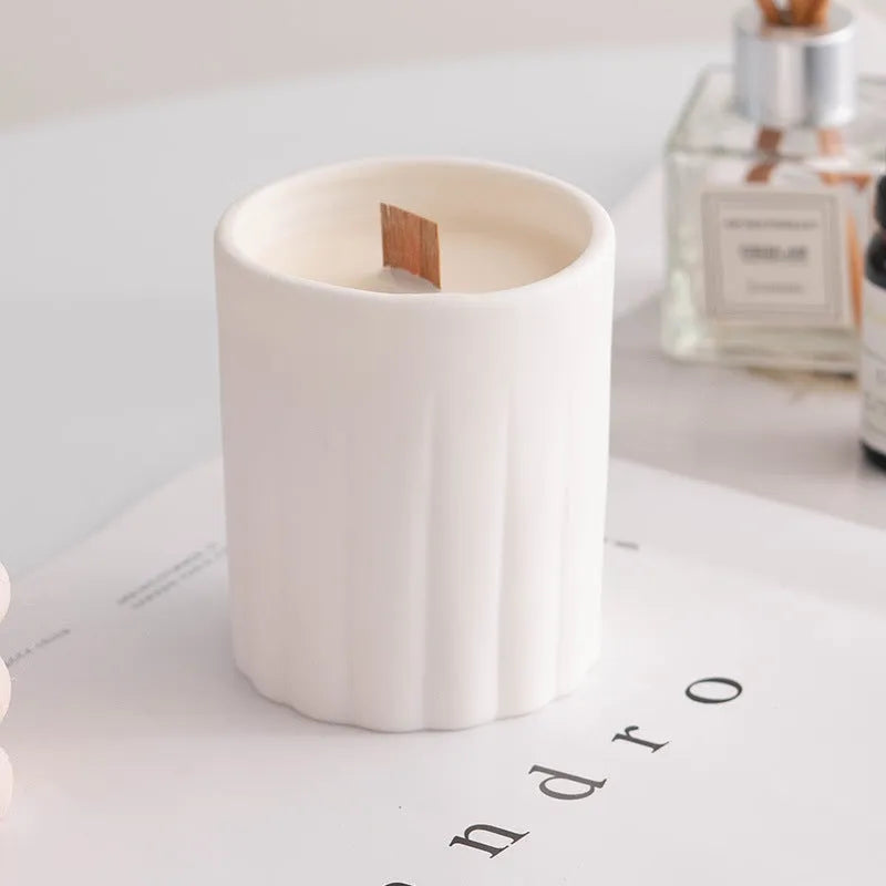 Ceramic Candlestick Set Minimalist Relief Pattern Dining Table Candle Holder Modern Round Handmade Home Décor Scandinavian Style Centrepiece