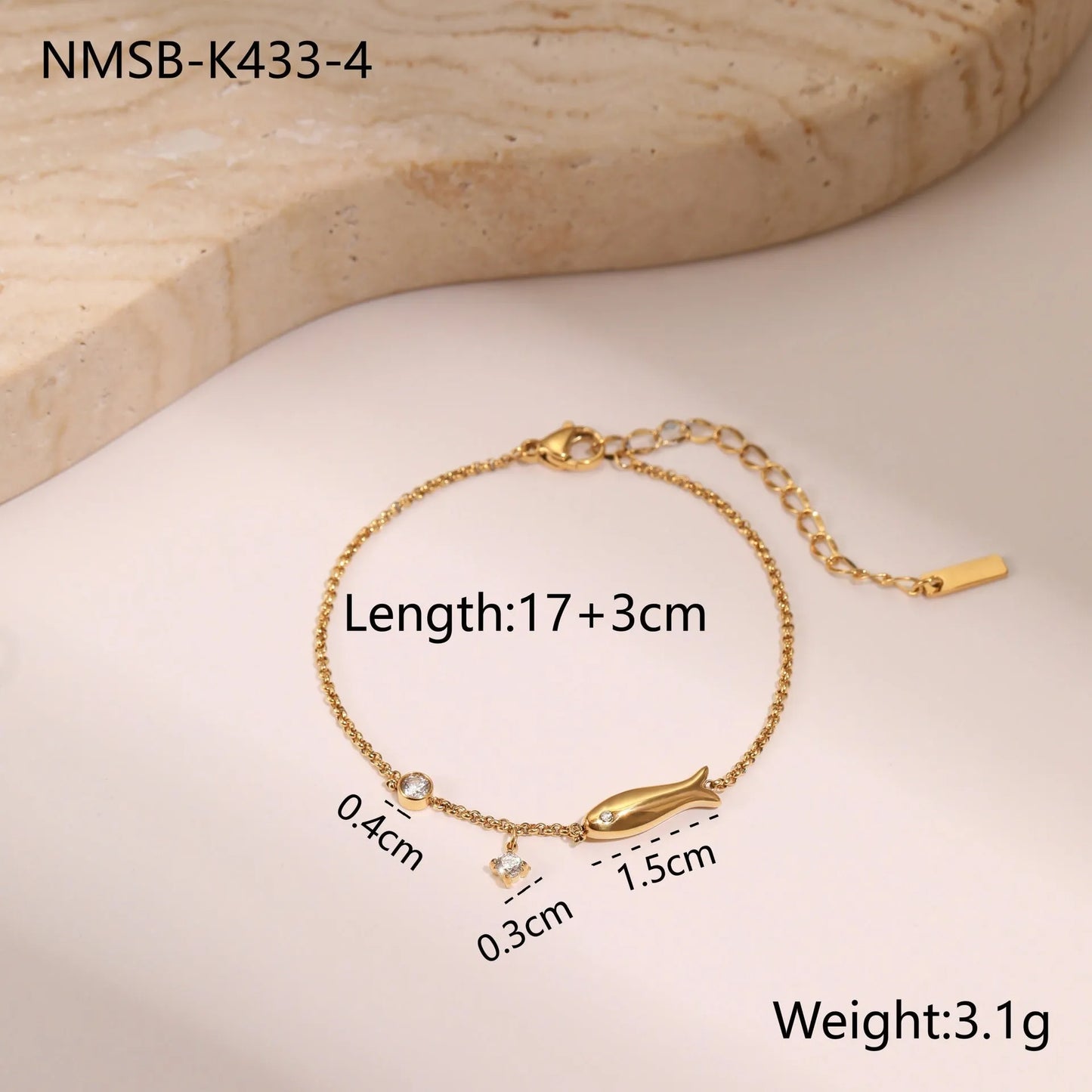 Titanium steel women's bracelet with hexagonal star pendant and 18K gold plating