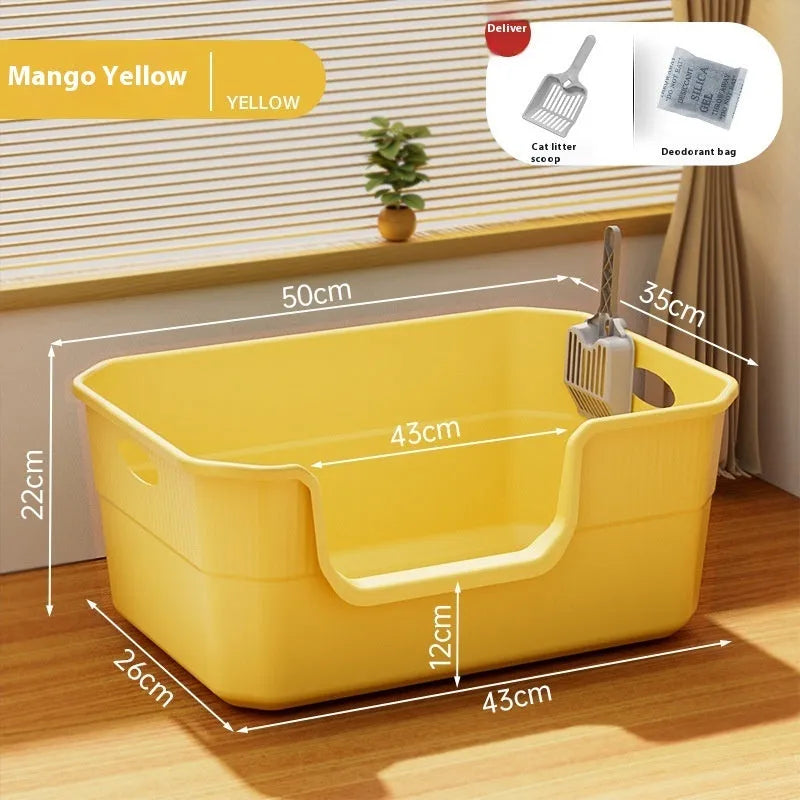 Oversized semi-closed cat litter box in selected colour with free extra-large litter scoop