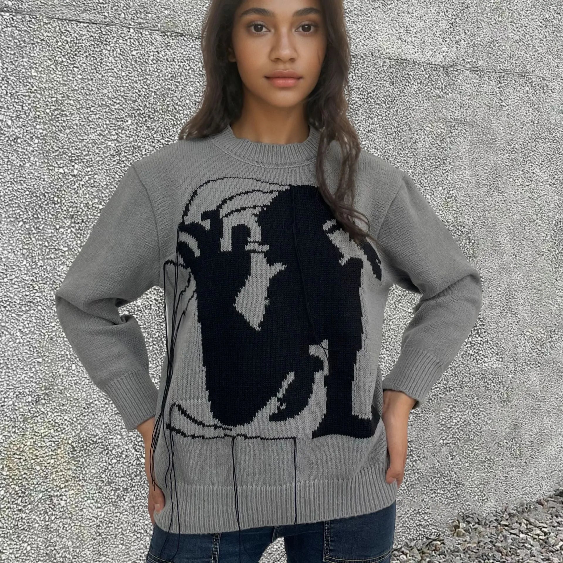 Women's alpaca wool sweater with abstract pattern tassel design in grey colour