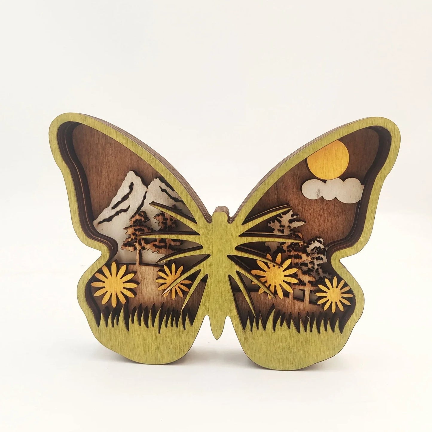 Boxwood animal home decoration with natural wood texture and detailed carving