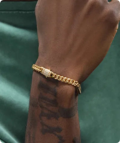 Gold titanium steel Cuban curb bracelet, unisex hip hop style, 6mm or 8mm width, 18cm to 22cm length
