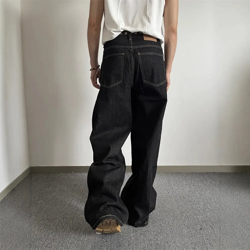 Men's and women's retro loose wide-leg jeans made from polyester denim fabric with a straight-leg style and mid-rise waist available in black colour suitable for daily wear and spring season