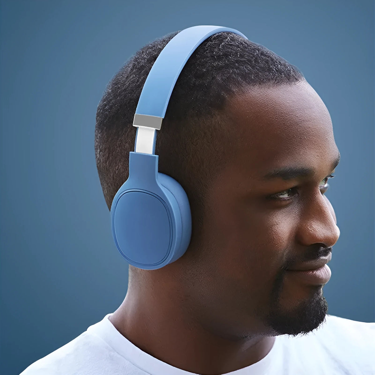 Wireless Bluetooth headset in black, white, blue, or dark grey with 2-hour battery and 10m range