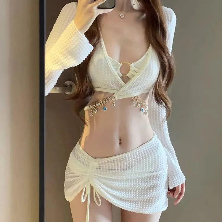 Women's long sleeve two-piece bikini swimsuit set in black or white