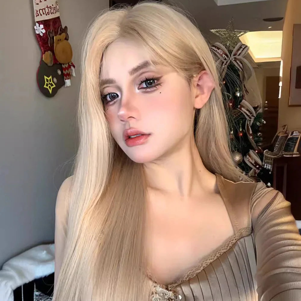 Women's straight synthetic wig in milk tea blonde colour measuring 50cm length with heat-resistant fibres