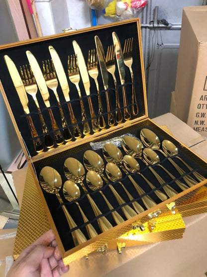 24-piece 18/10 stainless steel cutlery set in silver finish with knives, forks, spoons for six, optional wood box storage
