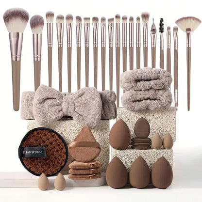 Beauty tool set with hydrophilic non-latex tools for facial cleansing and makeup application in various colours