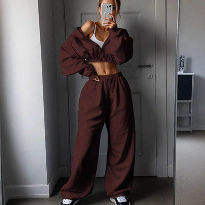 Long sleeve polyester sports tracksuit set in a choice of seven colours