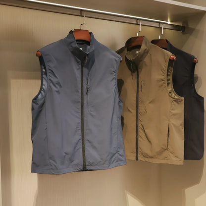 Men's straight-cut nylon vest cardigan in army green with side pockets