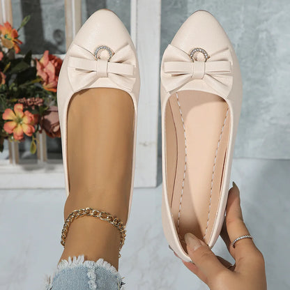 Plus size women's flat casual shoes with bowknot detail and shallow mouth design in beige
