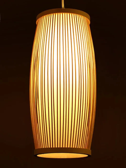 Hand-woven bamboo lamp shade with E27 holder, 35cm tall, for wall mounting.