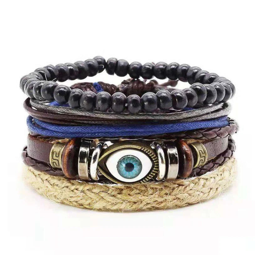 Men's vintage braided leather bracelet, a stylish and durable accessory for any occasion.