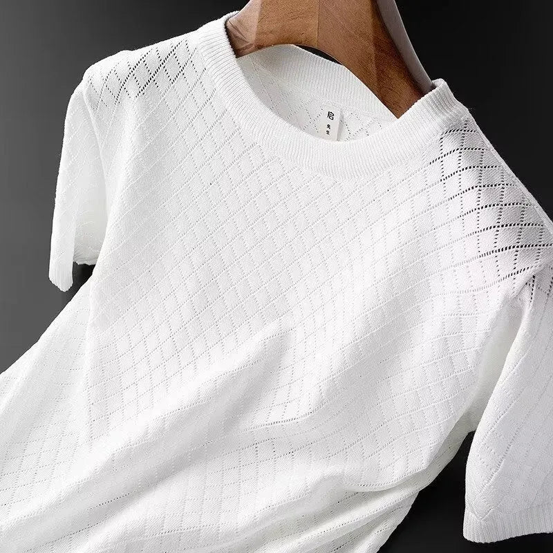 Men's ice silk t-shirt in black or white with V-neck or round neck options