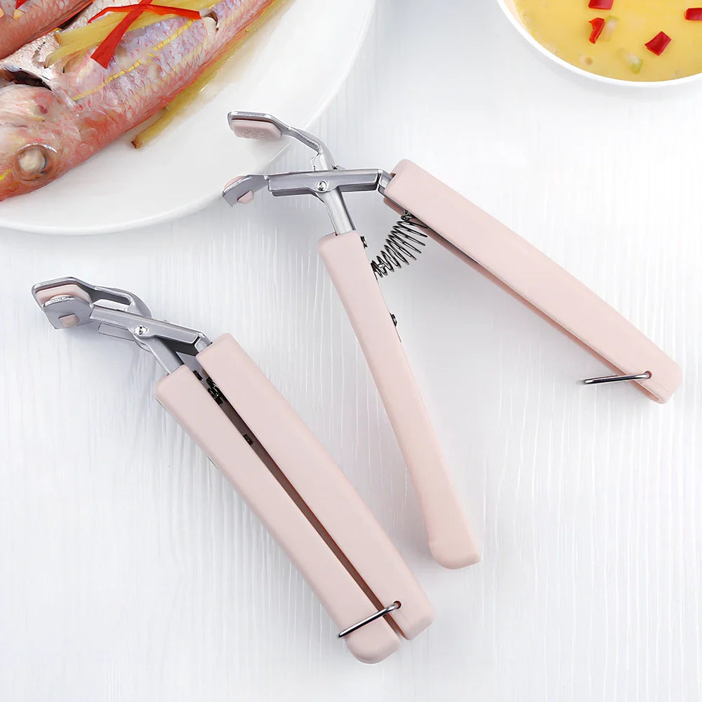 Stainless steel baking tray holder with widened handle and rubber-coated clamps