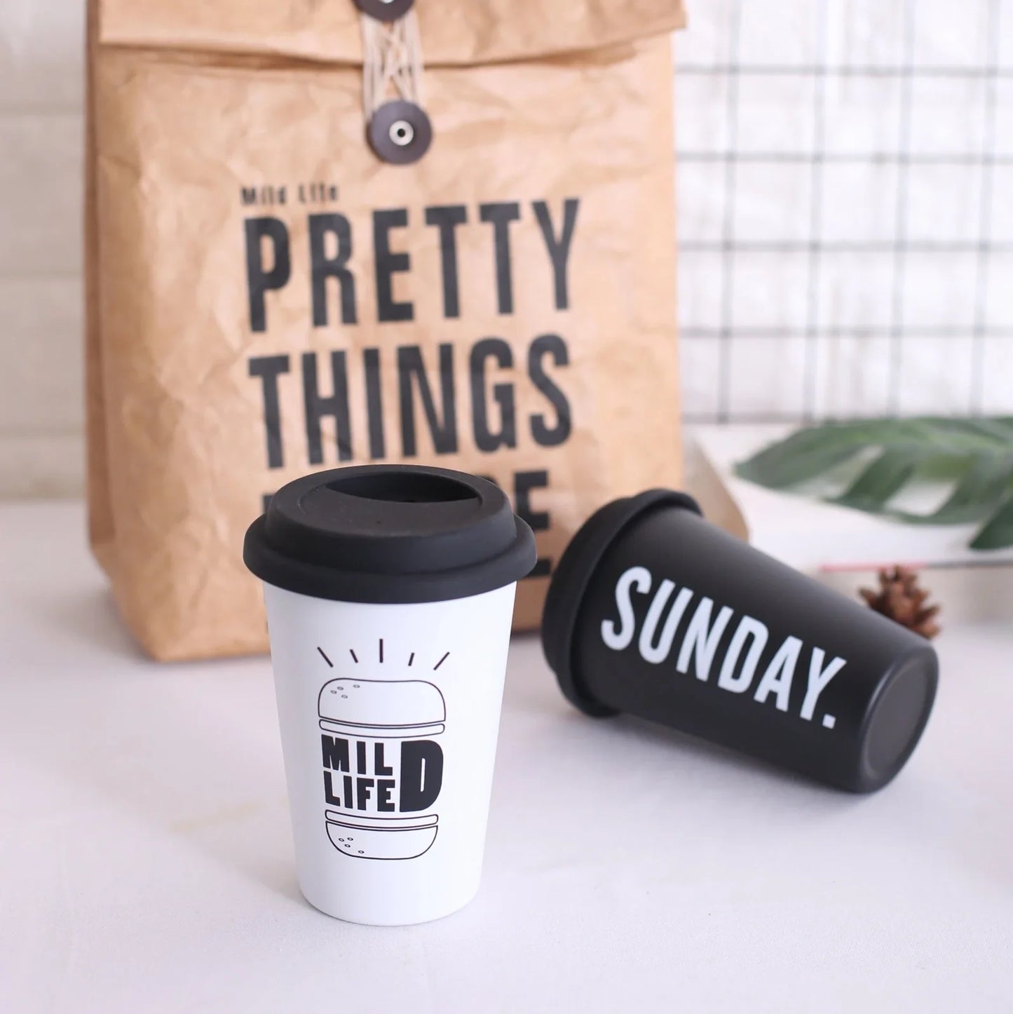 ROKEN stainless steel drinking cup with screw-on lid and reusable straw in COFFEE black colour