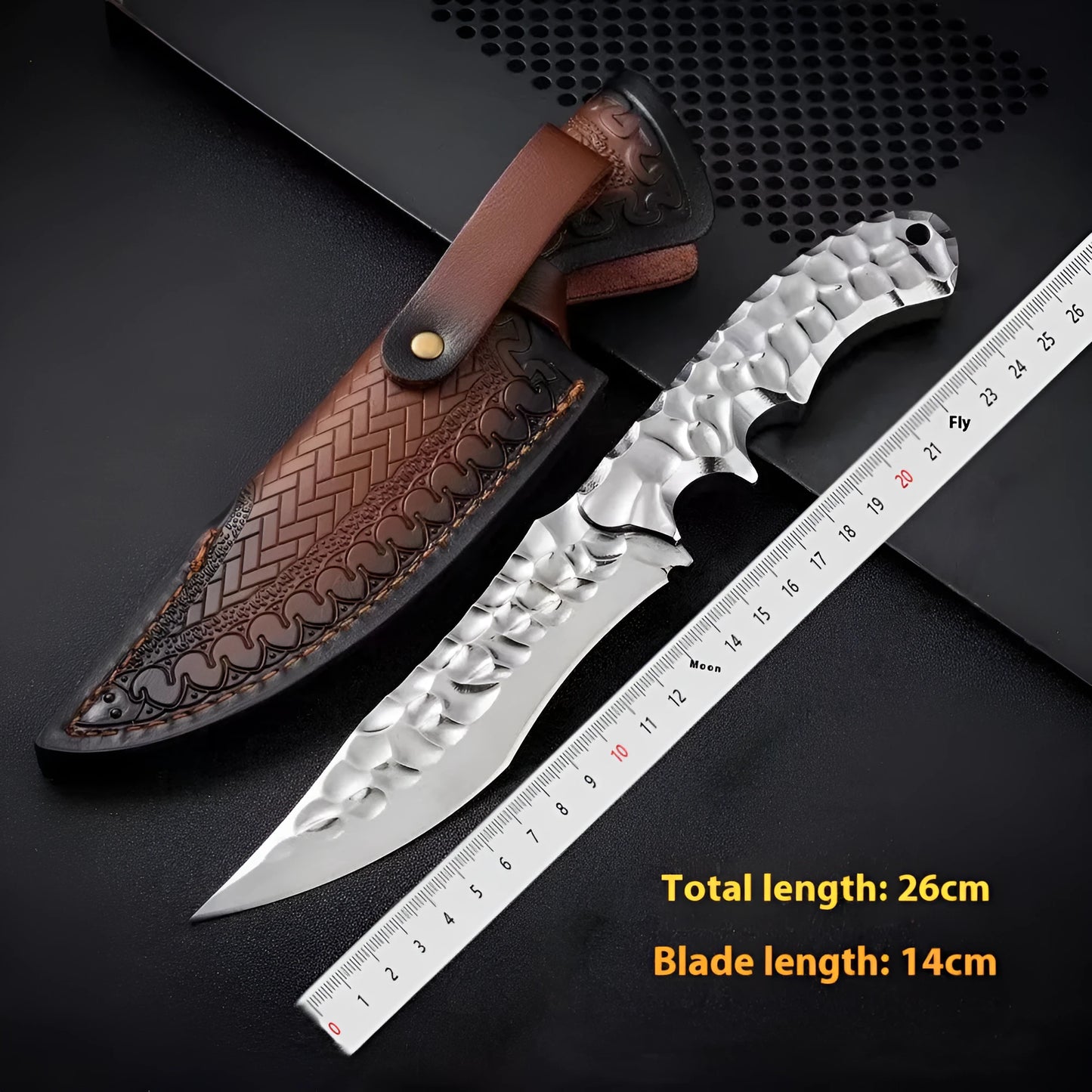 One-piece keel construction survival knife with 140mm blade, shown with optional Cold Ice K Sheath and Leather Case.