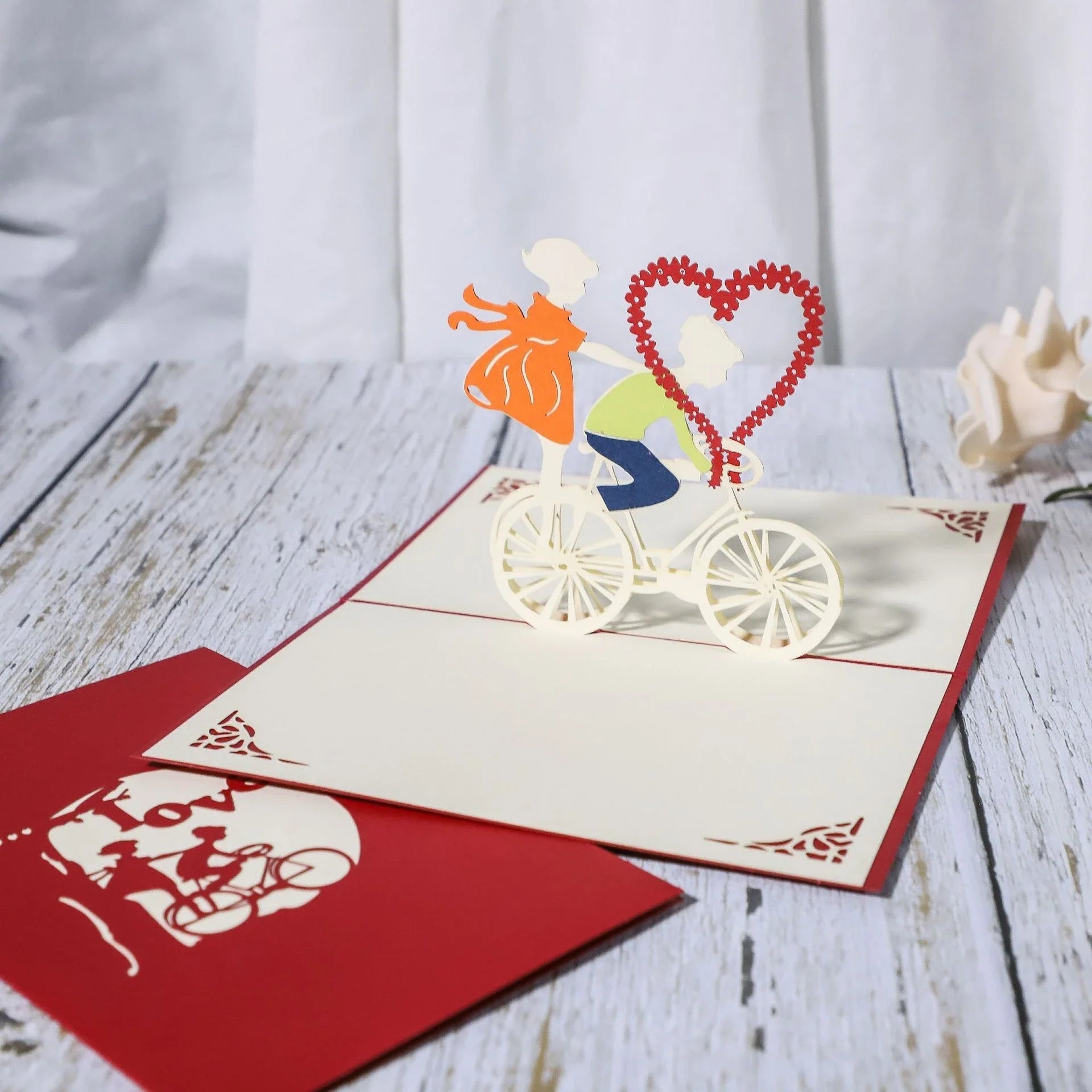 Exquisite 3D pop-up greeting cards for lovers, featuring a variety of romantic motifs like roses, landscapes, and couples.