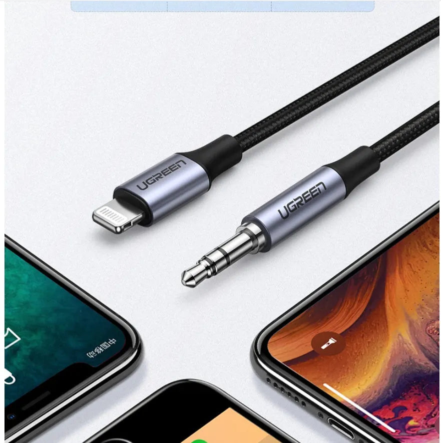 Black Apple Lightning to 3.5mm audio cable for car with silk braid and aluminium shell