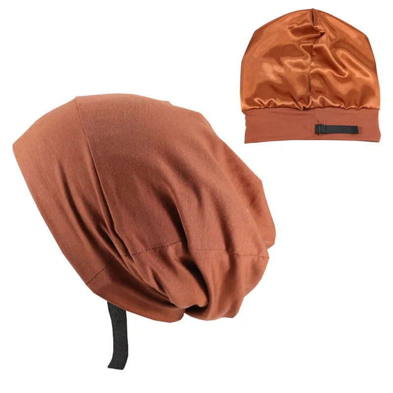 Adjustable unisex satin-lined hood in multiple colours, ideal for British spring and autumn weather