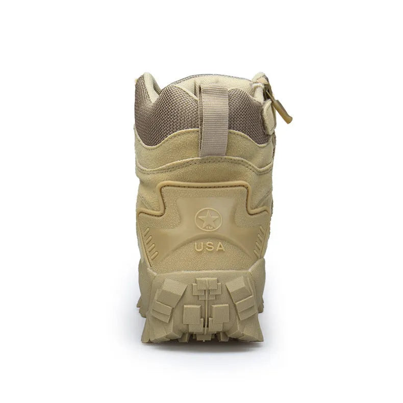 US Army Delta Tactical Boots in black or sand colour with non-slip rubber soles for outdoor use