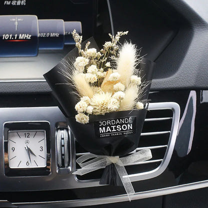 Dried flower car air freshener set with colourful bouquet and fragrance strips for air conditioning vents
