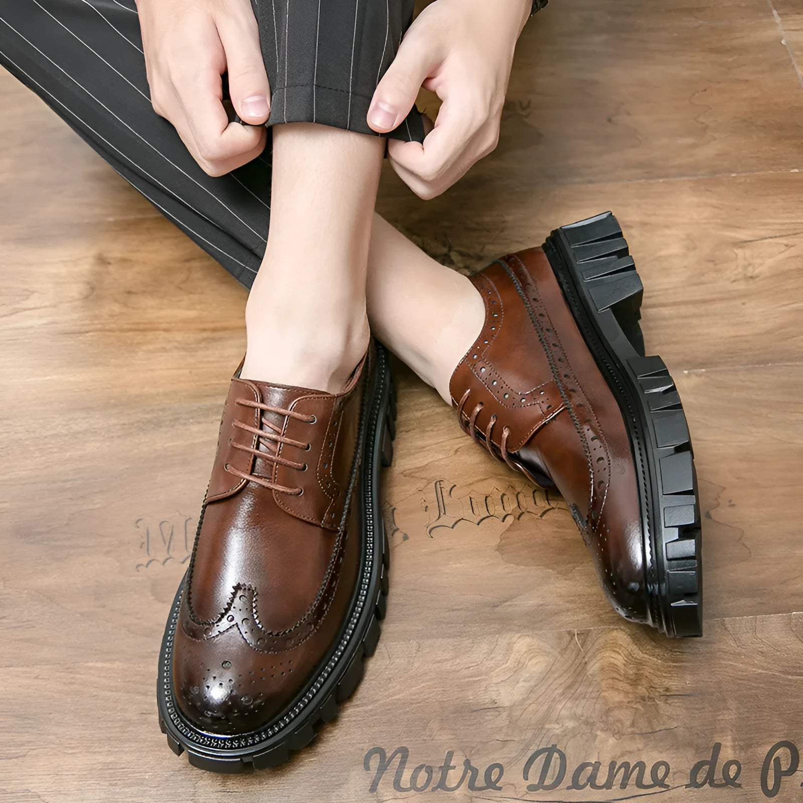 Men's black and brown business brogue shoes with round toe and artificial PU leather construction