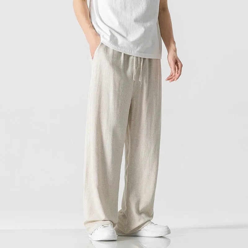 Men's bamboo fibre cropped trousers with drawstring waist in straight-leg cut