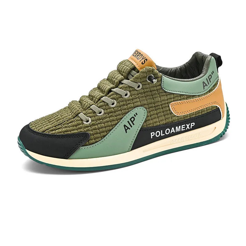 Men's green and grey mesh running shoes with round toe and lace-up closure