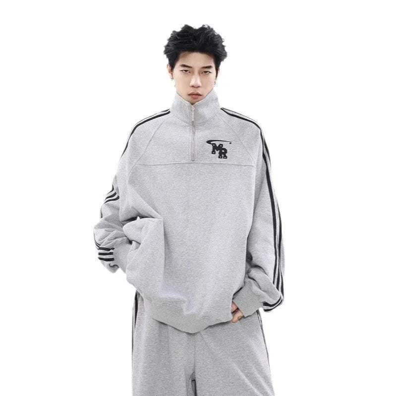 Black stand collar polyester hoodie with long sleeves and Hong Kong style design for sports wear