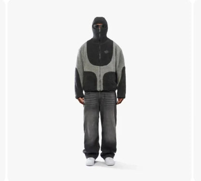 Men's hooded sweatshirt jacket with patchwork design in classic colors