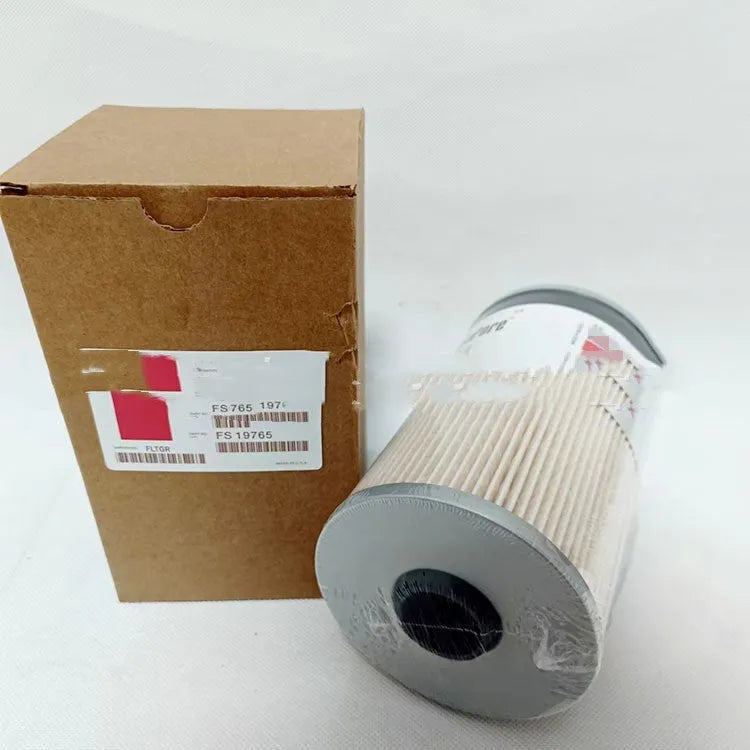 Diesel fuel filter FS19764 with dimensions 106.93 mm diameter and 178.79 mm height for generator sets