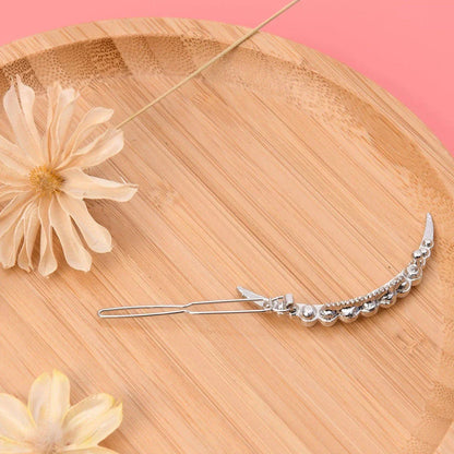 Elegant pearl and geometric hairpins in silver round design, perfect for adding sophistication to hairstyles