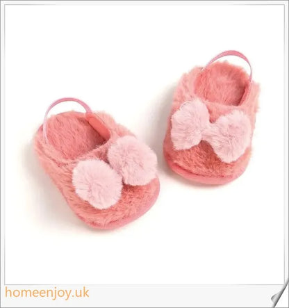 Cosy cotton baby shoes with cartoon designs in various colours for autumn and winter wear