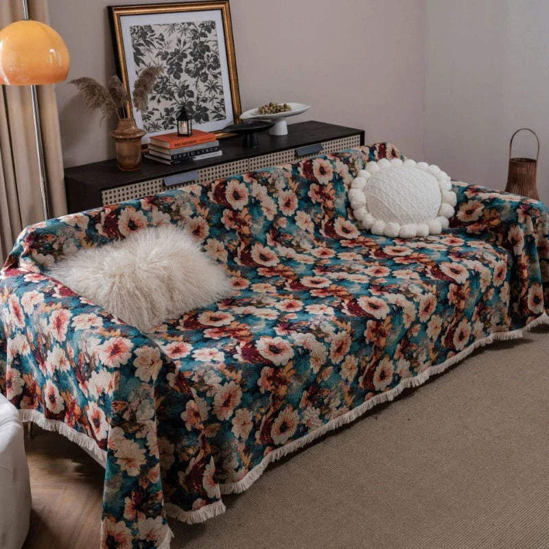 American Countryside Floral Jacquard Sofa Cover - Elegant and Protective Furniture Accessory