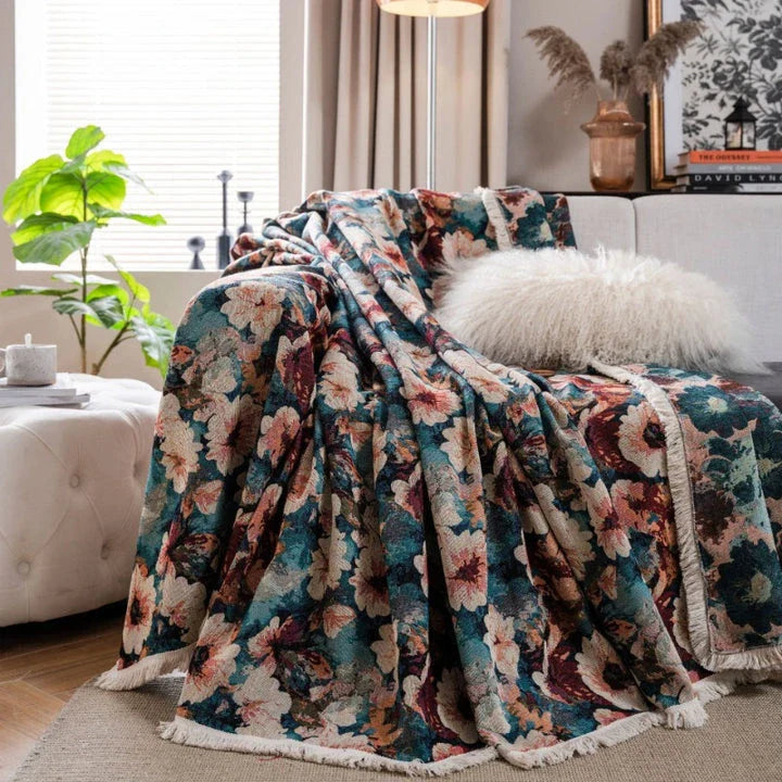 American Countryside Floral Jacquard Sofa Cover - Elegant and Protective Furniture Accessory