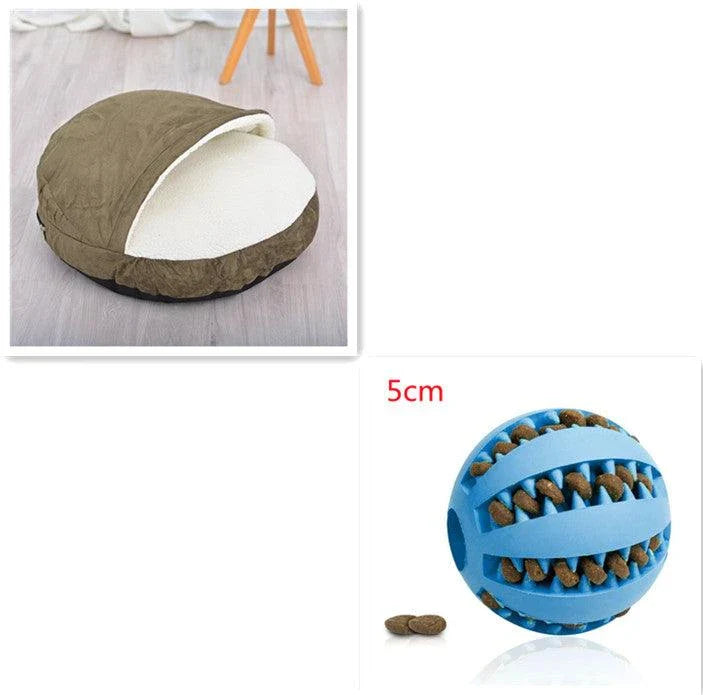 A cosy and stylish cat litter with a detachable and washable design, perfect for keeping your feline friend comfortable during the winter months.