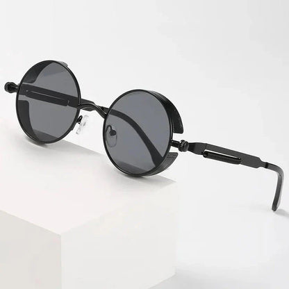 Luxury Steampunk Round Sunglasses with retro design and UV protection
