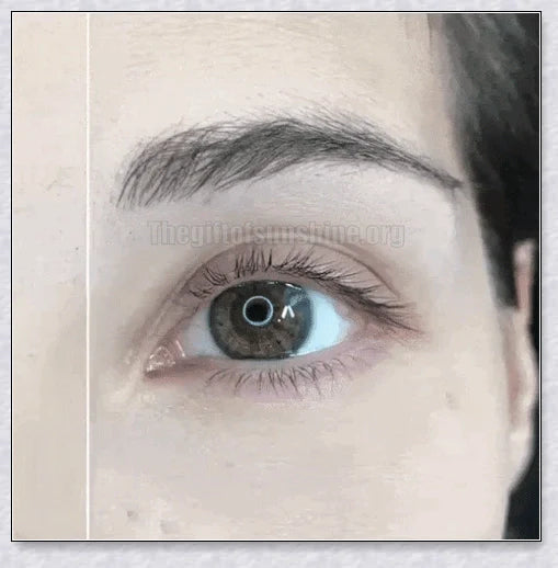 Professional Lash Lift Kit - Achieve salon-quality, lifted lashes at home with this innovative and easy-to-use kit