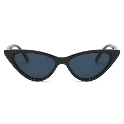 Chic Vintage Cat Eye Sunglasses for Women with UV400 Gradient Lenses in Leopard Brown Shade