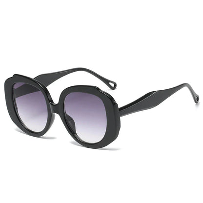Oversize oval sunglasses for women with gradient candy-coloured lenses and chic oversized frames