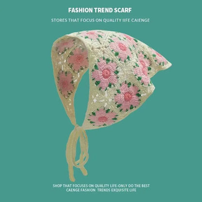 French retro triangle shawl in floral pattern, 100% cotton, 120cm sides for headscarf or neck wrap