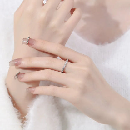Women's Korean style geometric open mouth ring with diamond tail design in electroplated copper