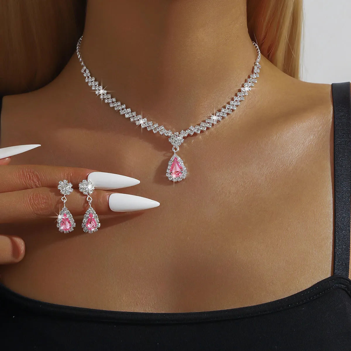 Rhinestone water drop shaped claw chain necklace and earrings jewellery set in selected colour