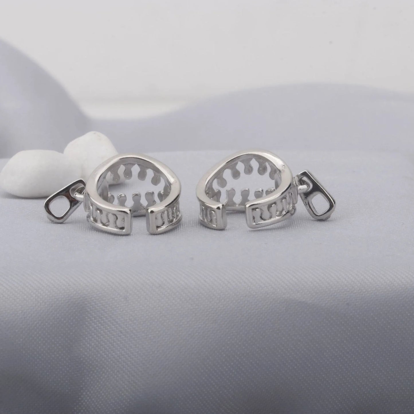Copper geometric ear clip with zipper design and bone clip fastening
